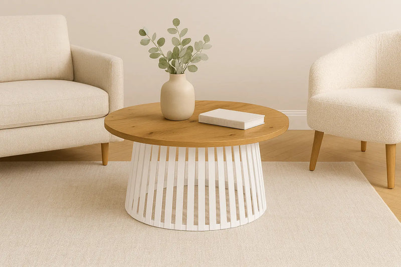 Stolik kawowy z blatem w kolorze artisan w nowoczesnym salonie