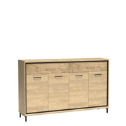 Komoda na czarnych nogach