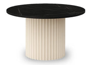 Stolik kawowy w kolorach ciemnego marmuru