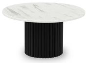 Stolik kawowy z marmurowym blatem i czarną podstawą