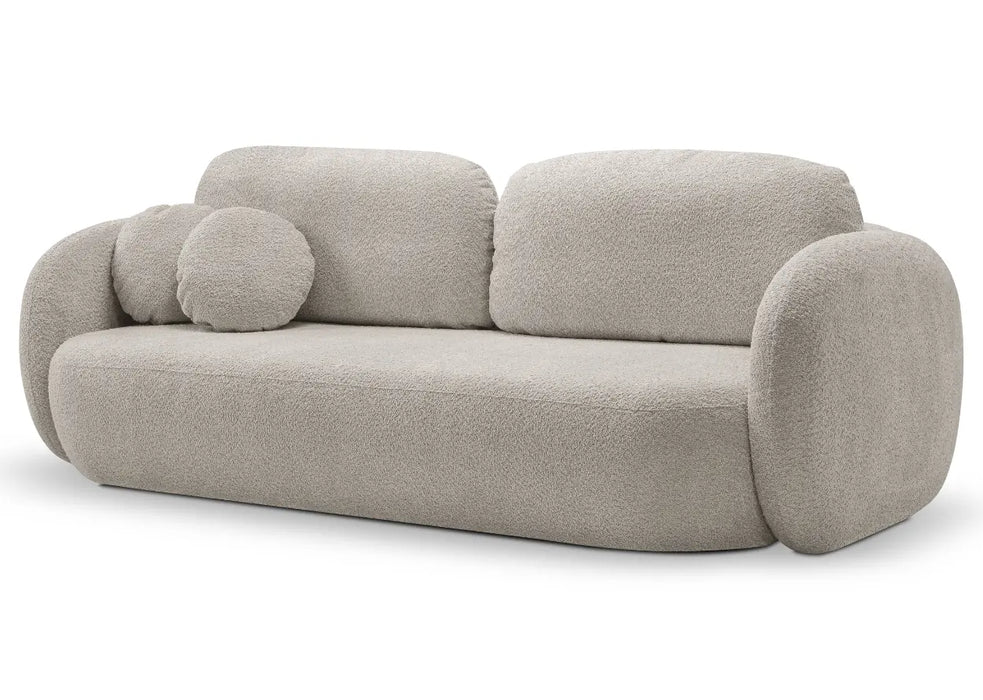 Jasno szara sofa do salonu w modnej tkaninie boucle
