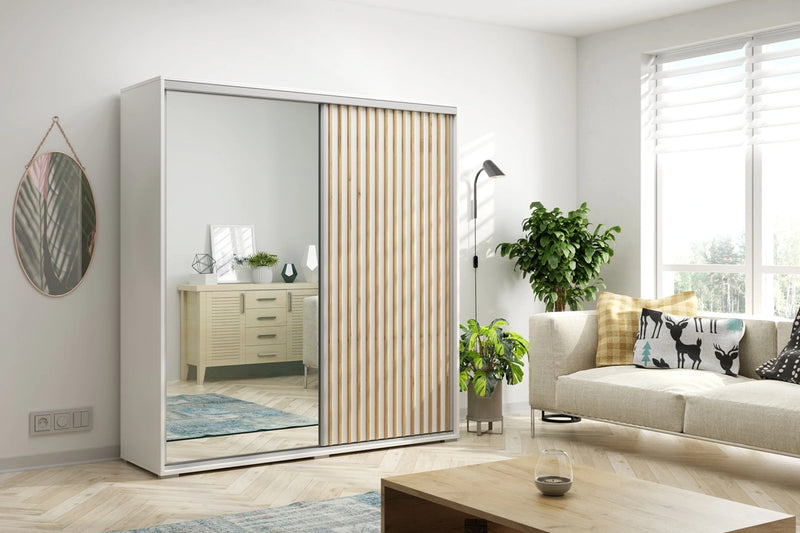 Szafa z drzwiami przesuwnymi Katarina w aranżacji