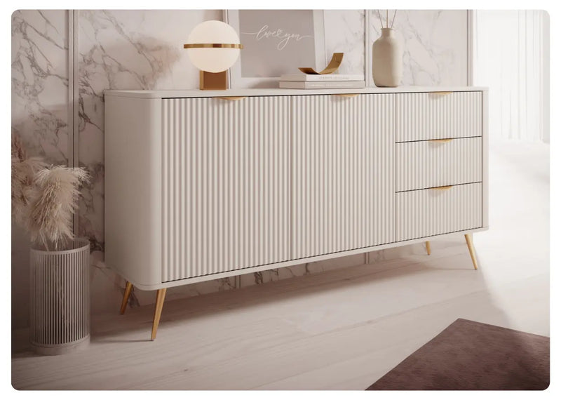 Kommode Lisse Typ C – eine Kombination aus Schubladen und Regalen in moderner Form