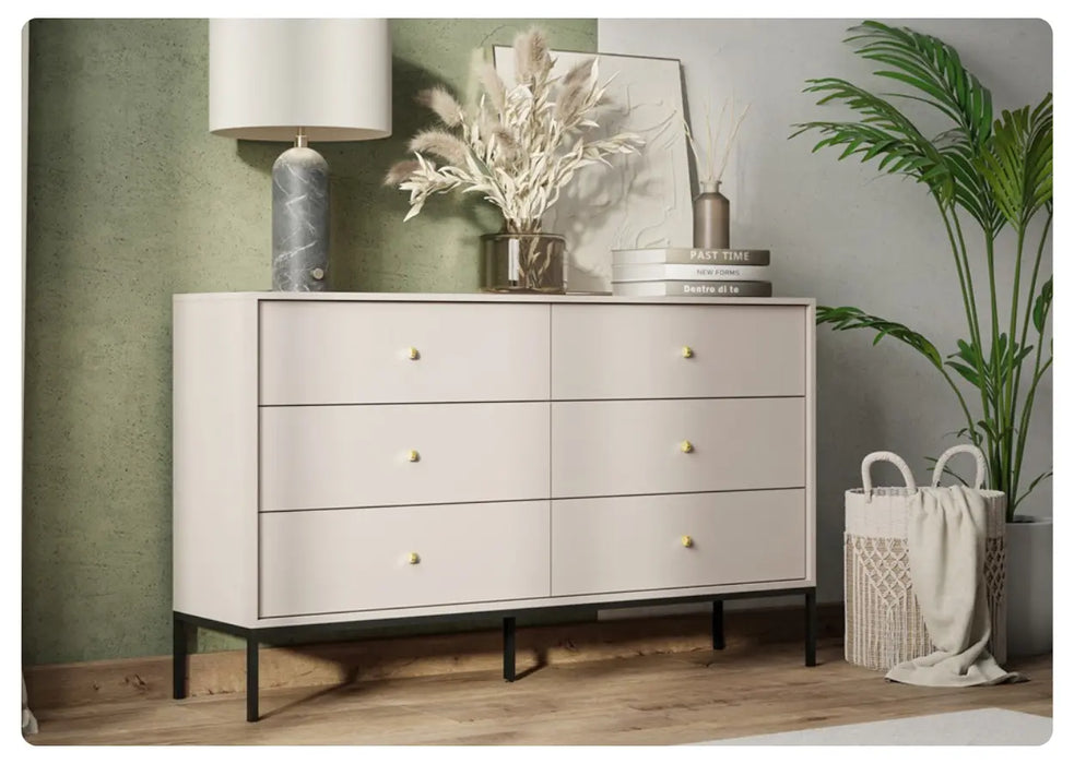 Pojemna komoda Mono MKS154