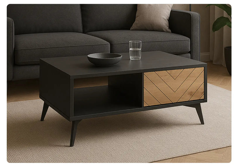 Couchtisch auf Metallbeinen. L.EC110