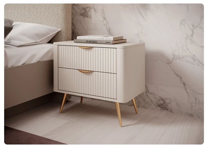 Nachttisch Lisse Typ G – Eleganter Glamour für Ihr Bett