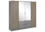 Duża szafa z szufladami i półkami