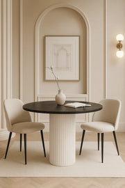 Modny salon z nowoczesnym stołem Nesta