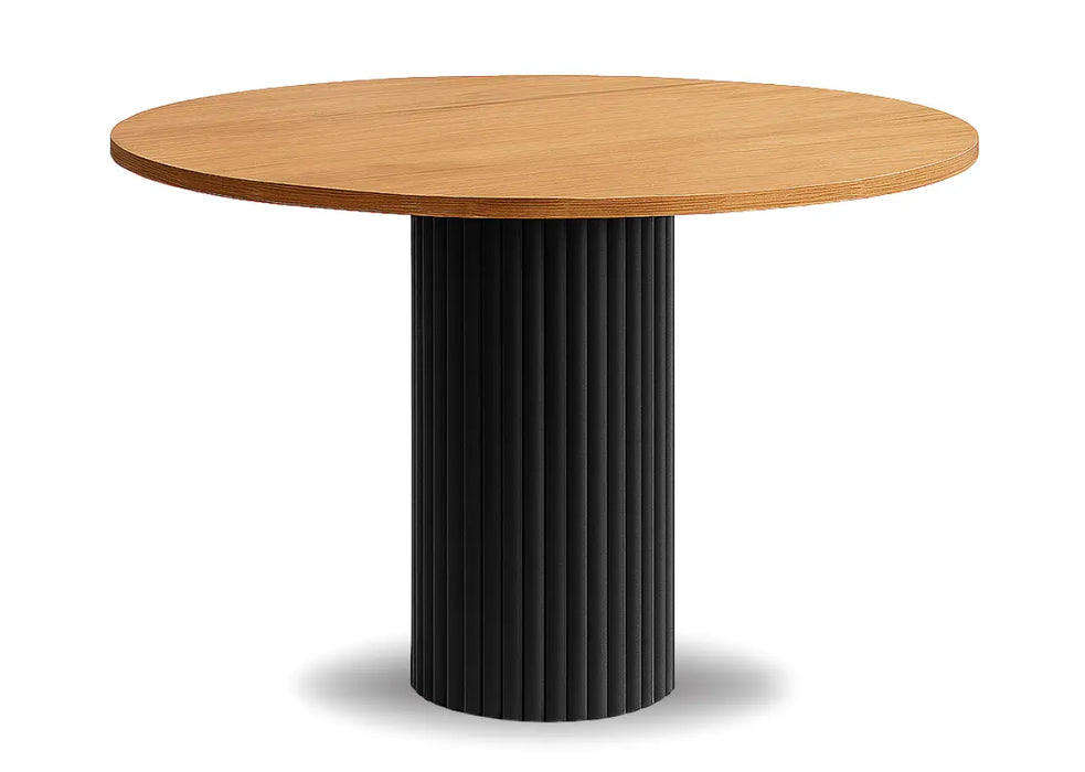 Stół nesta z czarną nogą i blatem hikora