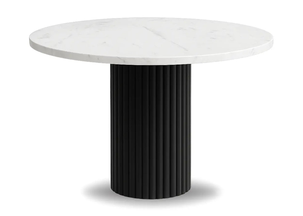 Okrągły stół nesta z blatem w kolorze jasnego marmuru i czarną nogą