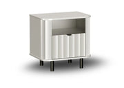 Szafka nocna NOVADO 7 – wąski, mały i prosty stolik nocny biała