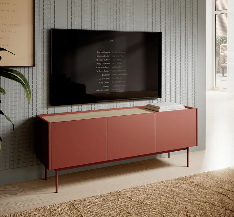 Komoda rtv w salonie wraz z telewizorem