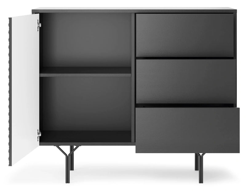 Komoda Rhea C.KSZ97 z otwartymi szufladami i drzwiami, widok wnętrza