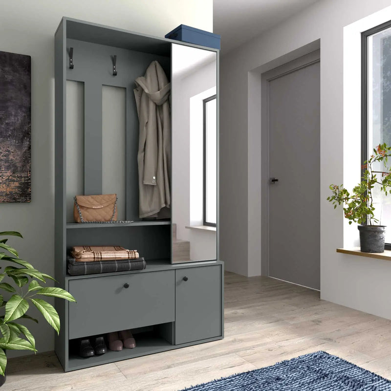 Kezual garderoba w kolorze zielonego kamienia w przedpokoju