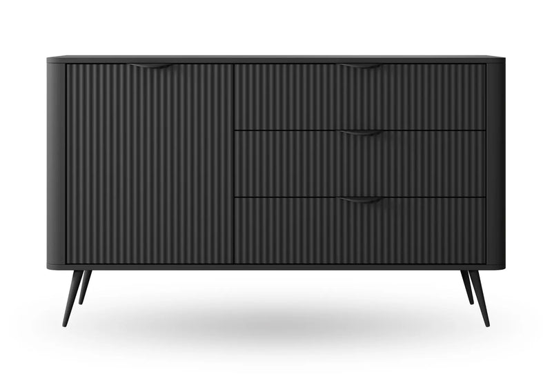 Czarna komoda z ryflowanym frontem. Heydoo.pl