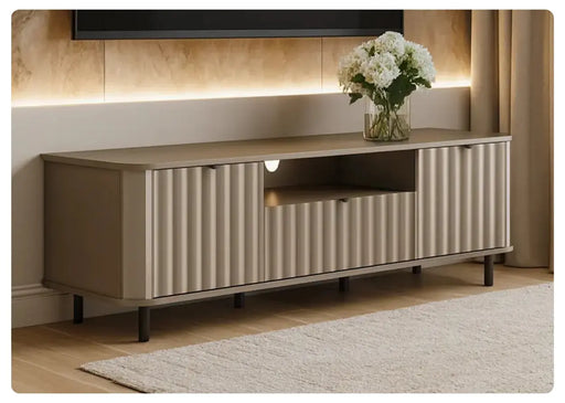 Duża szafka RTV Novado 04