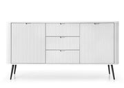 Komoda z ryflami na czarnych nożykach do nowoczesnych wnętrz!