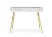 Modna toaletka na złotych nogach 