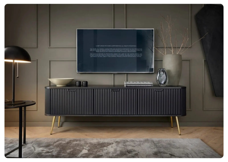 Czarne rtv z ryflami Zova