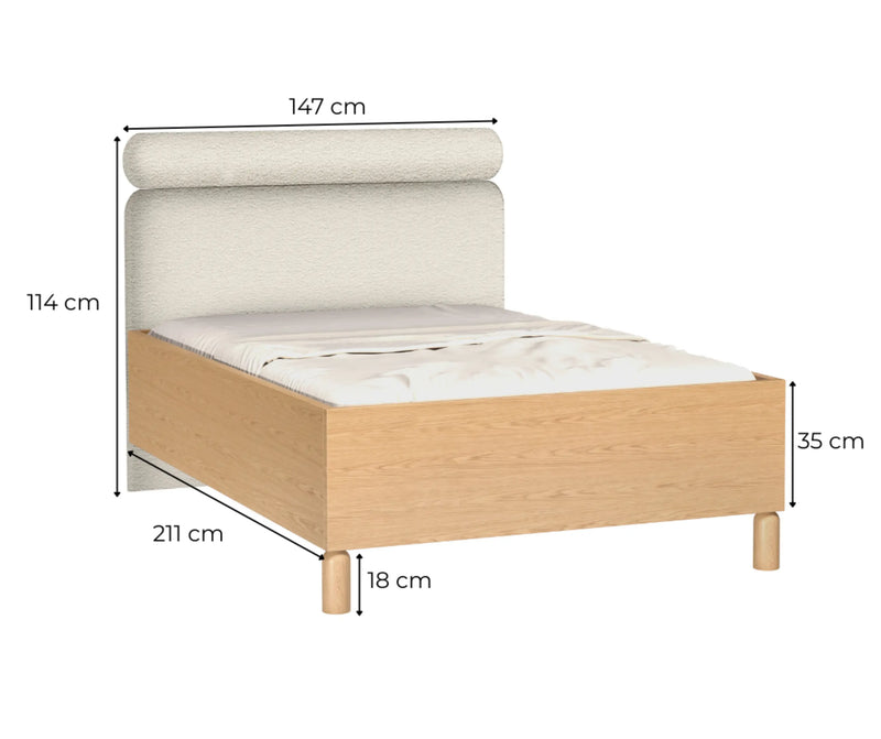 Schemat wymiarów łóżka Sanden SN12 140×200 cm: szerokość 147 cm, długość 211 cm, zagłówek 114 cm, rama 35 cm i drewniane nogi 18 cm.