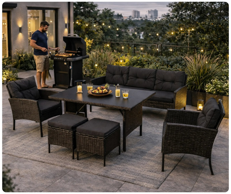 Zestaw mebli ogrodowych ARTE z technorattanu na tarasie – sofa, fotele i stół ogrodowy